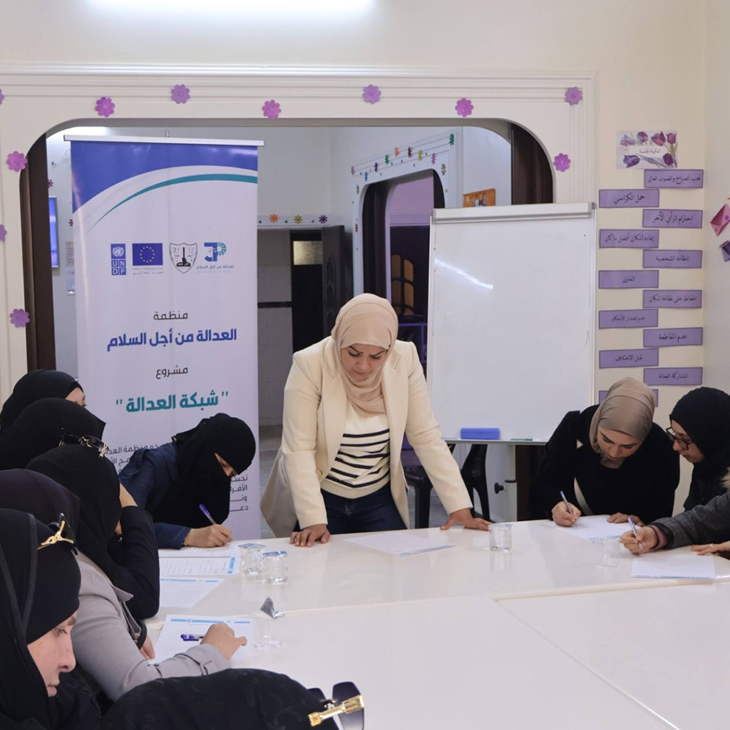 تواصل تنظيم جلسات توعية قانونية في ريف دمشق